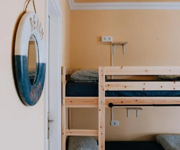 Endless Summer Vibes *