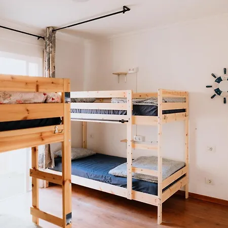 Vibes Surfhouse بيت شباب