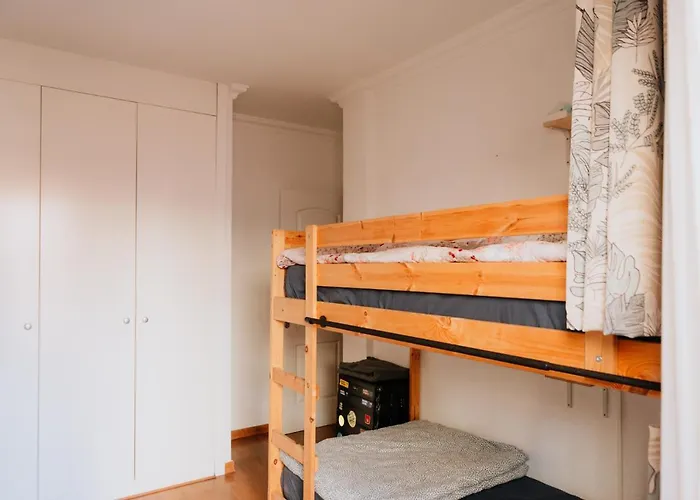 Endless Summer Vibes Hostel